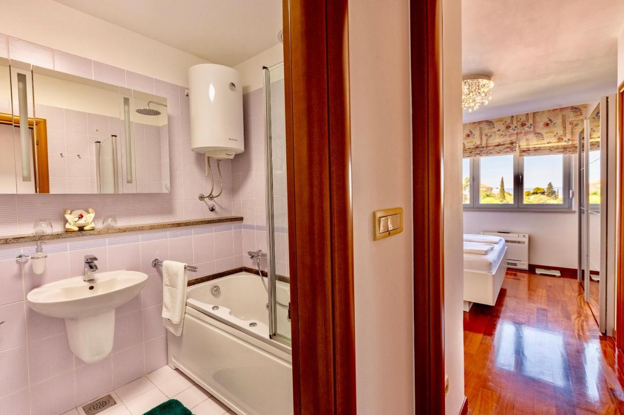Apartmant Split Centar Soleo ภายนอก รูปภาพ